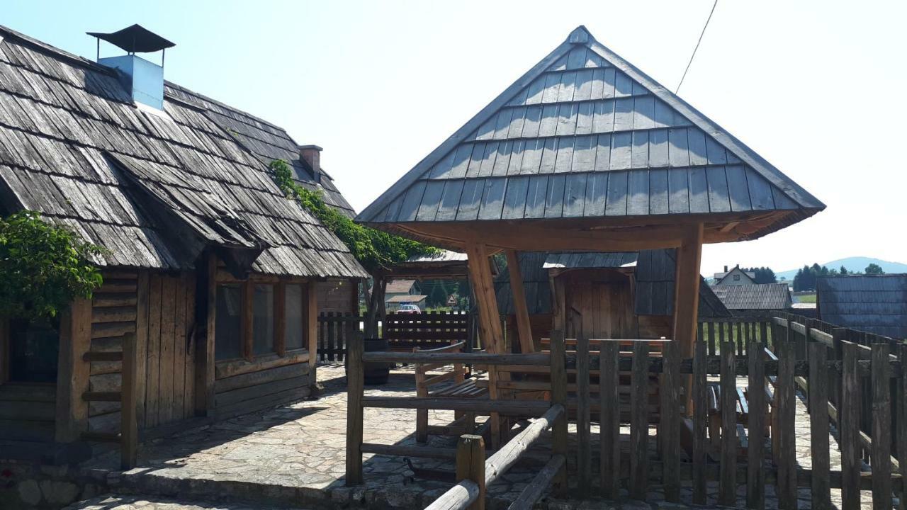 Konoba Ognjiste Bed & Breakfast Sokolac  Bagian luar foto